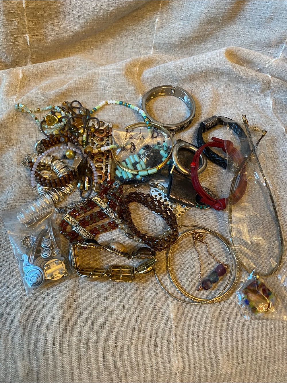 Mixed Junk Jewelry Lot — Multicolor Beaded & Metal Bracelets 1 pound